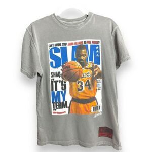 Mitchell & Ness Shaquille O'Neal Lakers T-Shirt - SLAM Edition, Size S, Grey